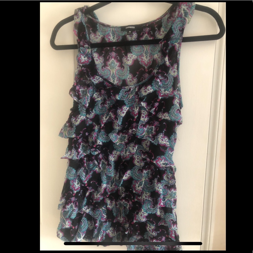 Sleeveless Ruffled Tank Top